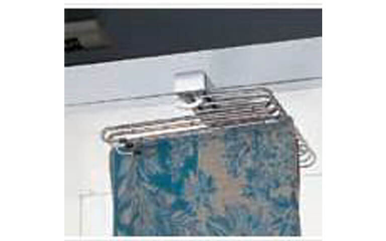 Pullout cloth rack
