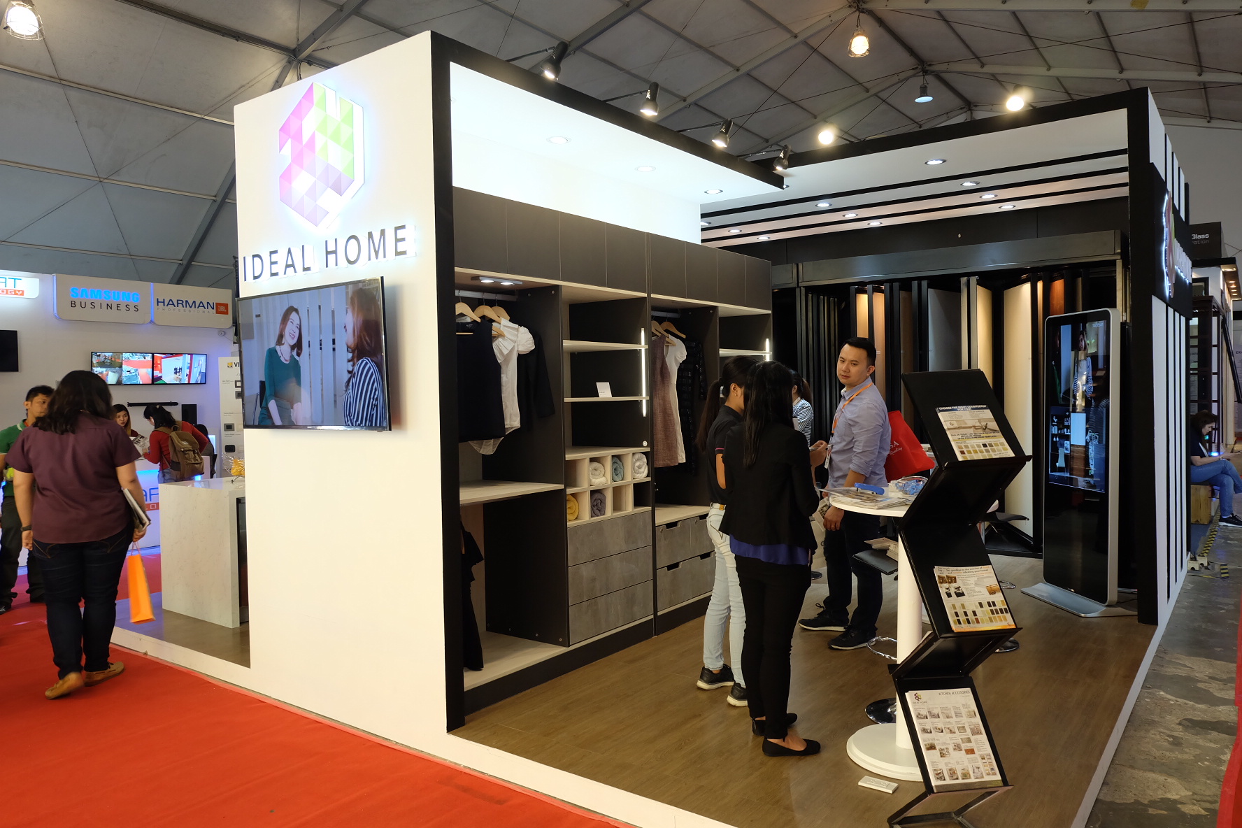 Ideal Home Showcases Modern Custom Modular Cabinets at Worldbex (2018)